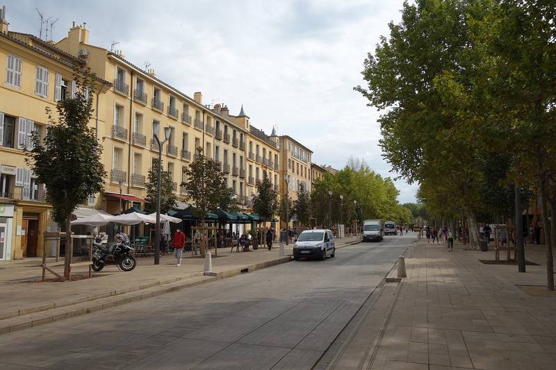 Le cours Mirabeau